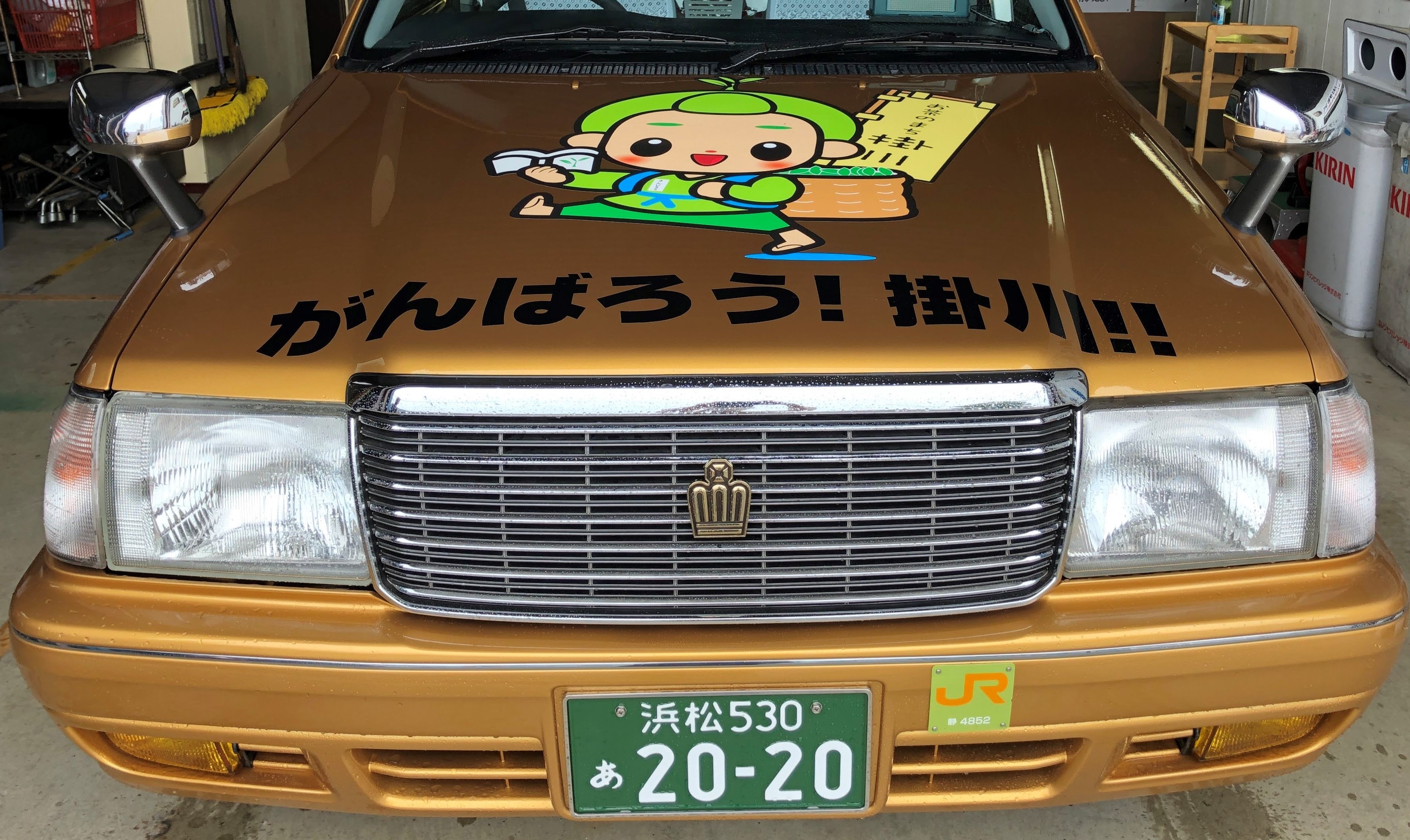 今話題！掛川の黄金タクシー、仕掛け人に話を聞いてみた！